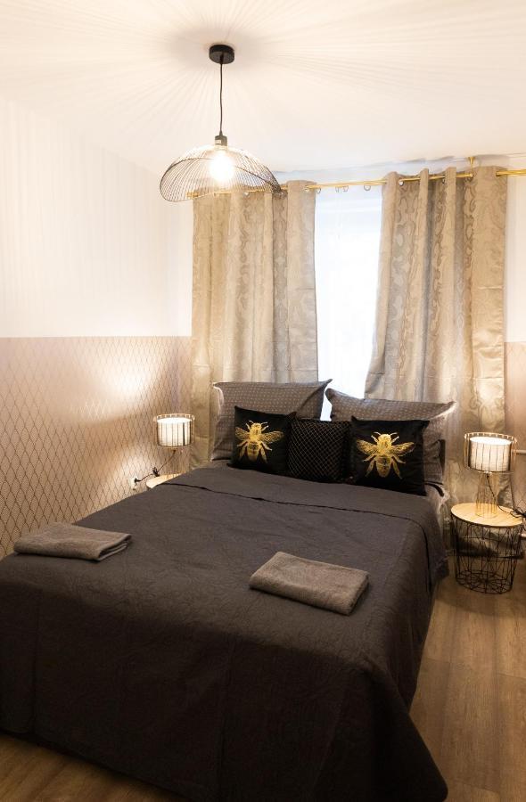 Clicktheflat Zurawia Street Apart Rooms ワルシャワ 部屋 写真