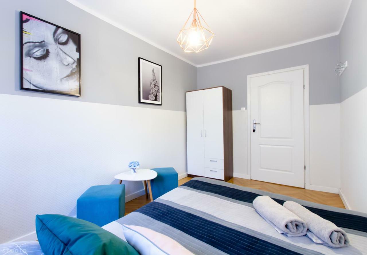 Clicktheflat Zurawia Street Apart Rooms ワルシャワ エクステリア 写真